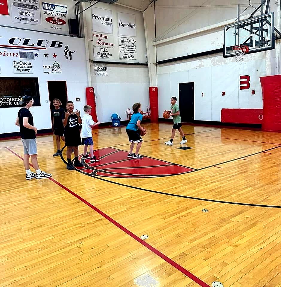 Kids practicing at DQYC gym